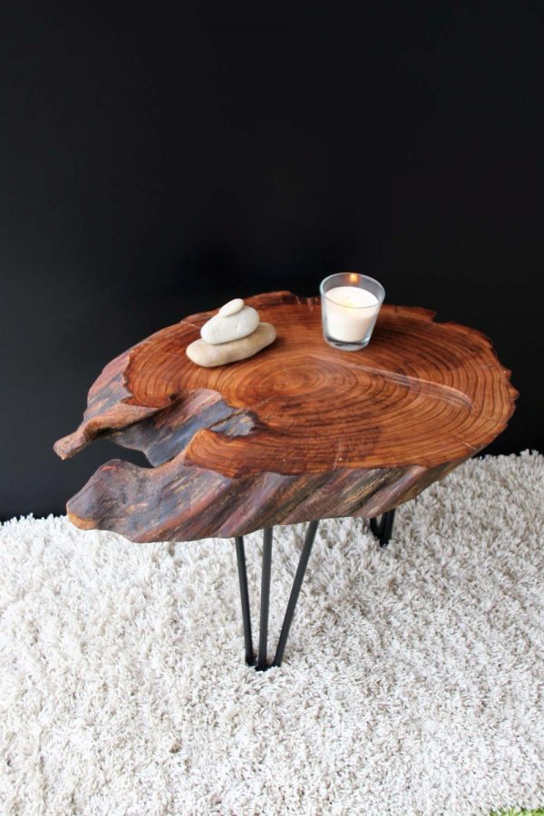 Mesa de madera de castaño